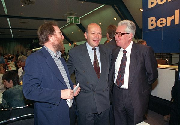 Berliner SPD Ost und West vereint - 1990
