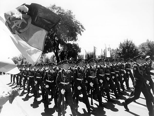 Militärparade zum Abschied der russischen Armee aus Berlin