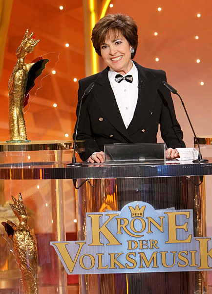 Paola Felix als Laudatorin bei der Auszeichnung "Krone der Volksmusik" bei...