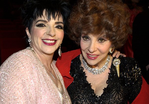 «Titanic» feiert umjubelte Premiere mit internationalen Stars