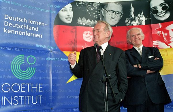 Bundespräsident Rau besucht die Zentrale des Goethe-Instituts