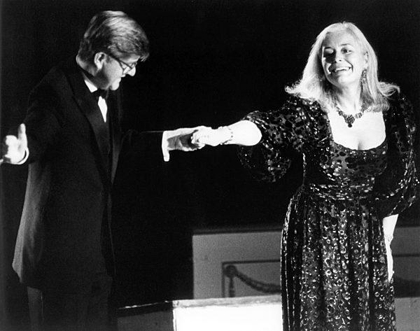 Hans Maier and Gwyneth Jones in Circus Roncalli