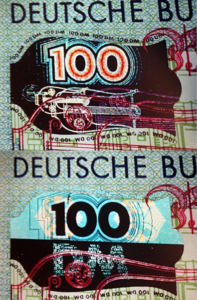 Bundesbank gibt Banknoten mit neuen Merkmalen aus