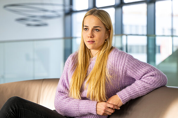 Interview mit Fußball-Nationalspielerin Giulia Gwinn