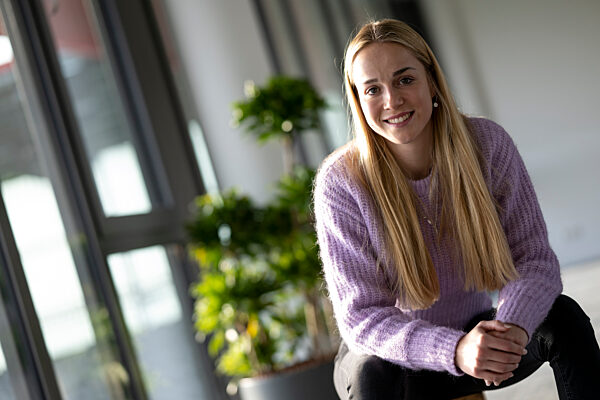 Interview mit Fußball-Nationalspielerin Giulia Gwinn