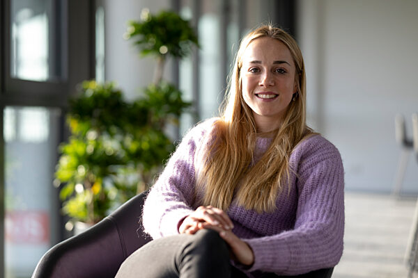 Interview mit Fußball-Nationalspielerin Giulia Gwinn