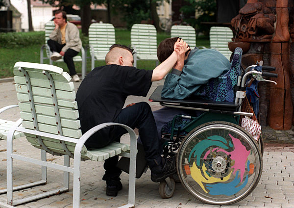 Großhennersdorf: Daniel Härtel, der seinen Zivildienst im Oberlausitzer...