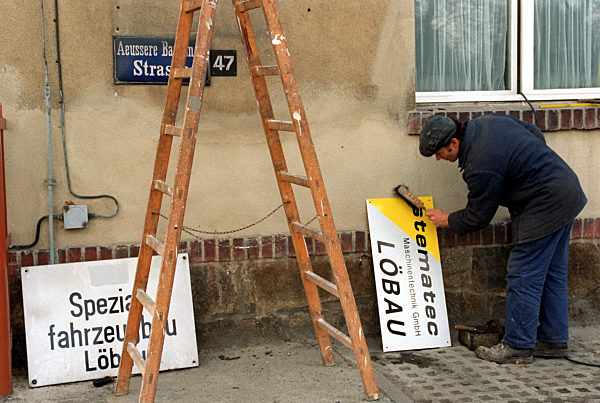 Nur äußerlich vollzog sich der Weg der Spezialfahrzeugbau Löbau in die...