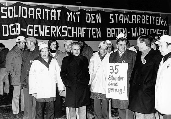 12.000 Weihnachtspakete für die Streikenden