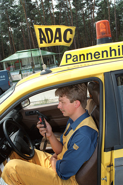 ADAC - Gelbe Engel (Archivfoto und Text 1992)