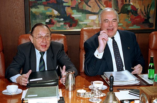 Letzte Kabinettssitzung von Außenminister Genscher