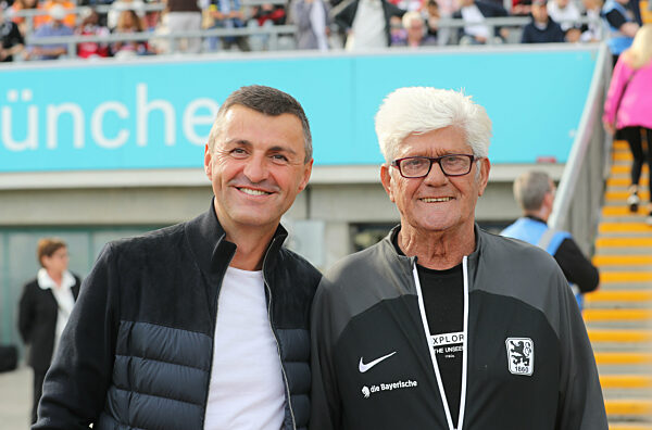 Fussball, Herren, Legendenspiel MÜNCHEN VEREINT, FC Bayern München - TSV 1860 München, Olympiastadion