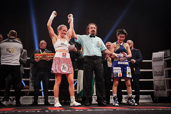 WBC WBO WBA Ring Magazine Female World Title Unification, 24.11.24