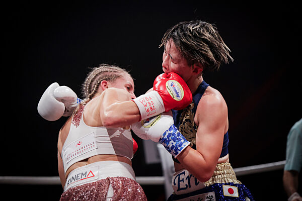 WBC WBO WBA Ring Magazine Female World Title Unification, 24.11.24