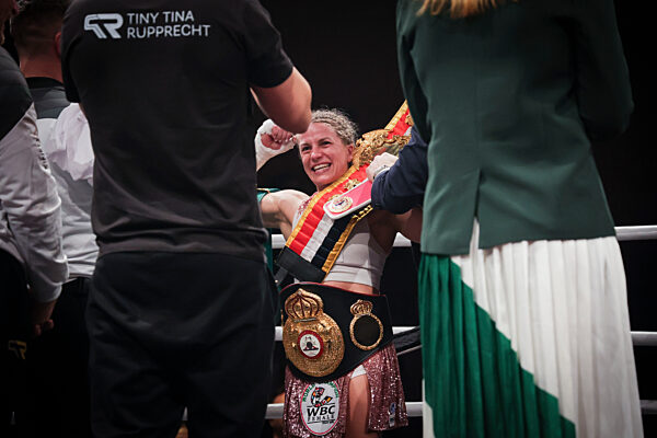 WBC WBO WBA Ring Magazine Female World Title Unification, 24.11.24