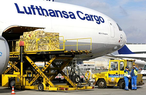 Lufthansa Cargo am Frankfurter Flughafen