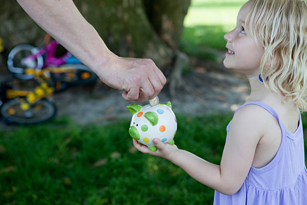 Taschengeld und Sparen