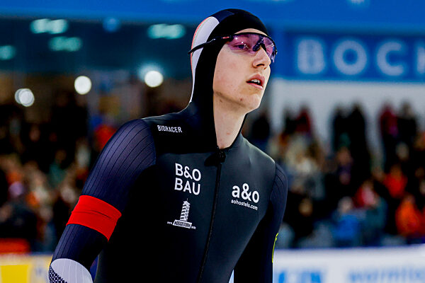 ISU World Cup Speed Skating - Heerenveen, Day 1, Netherlands