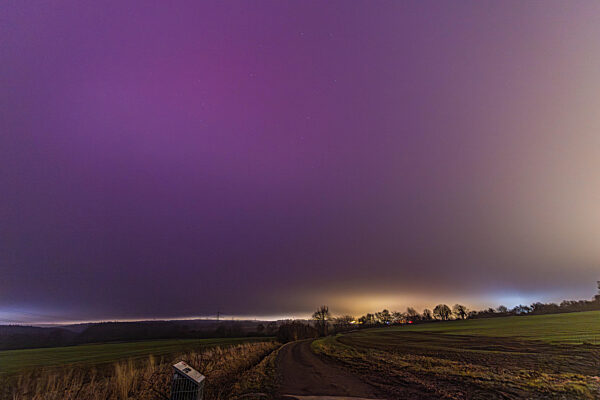 Polarlichter über dem bewölkten Rheinland - 19.01.26.
