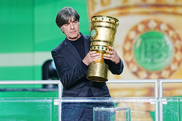 Berlin 24.05.2025: 82. DFB-Pokalfinale DSC Arminia Bielefeld vs. VfB Stuttgart, Olympiastadion Berlin