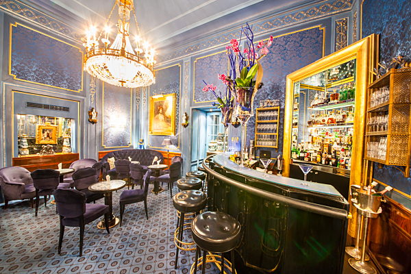 Wien: Hotel Sacher, Blau Bar
