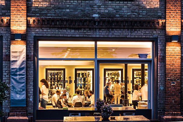 Pfalz: Landau, Vinothek Par-Terre