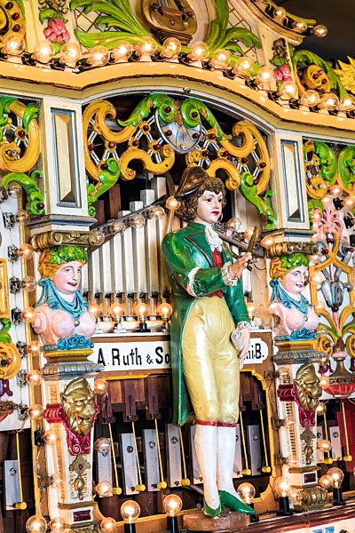 Pfalz: Rhodt unter Rietburg, Heimat- und Bluetenfest