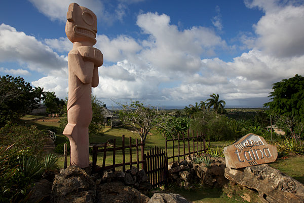 Kuba: Chorro de Maíta, Indianerdorf Aldea Taína