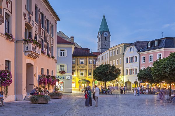Chiemgau: Town Hall Square in Bad Reichenhall