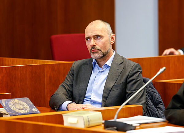 Prozess gegen Cum-Ex-Kronzeugen in Bonn