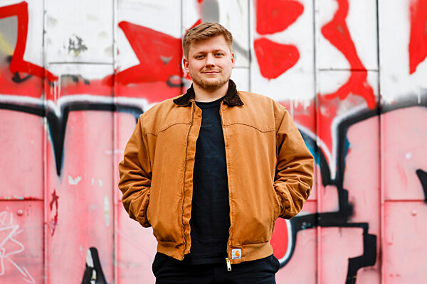 Interview mit Sebastian Hotz zu seinem neuen Roman