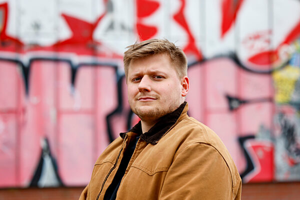 Interview mit Sebastian Hotz zu seinem neuen Roman