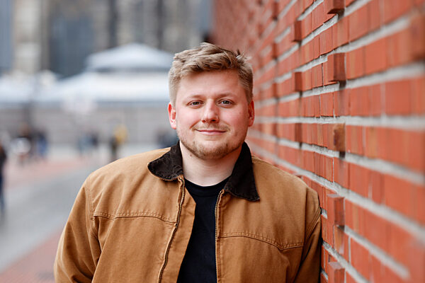 Interview mit Sebastian Hotz zu seinem neuen Roman