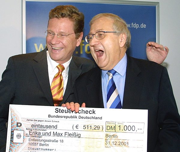 Westerwelle and Brüderle with tax cheque