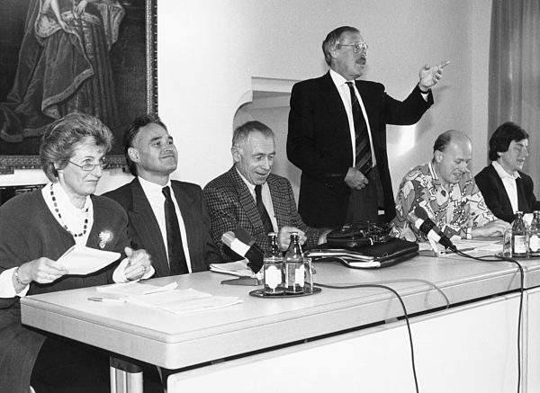 Diskussion über Rechtsradikalismus 1989