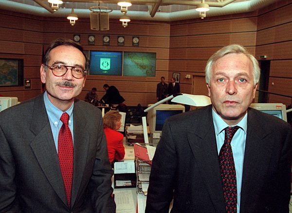 Pullach: BND weiht neues Lage- und Informationszentrum ein