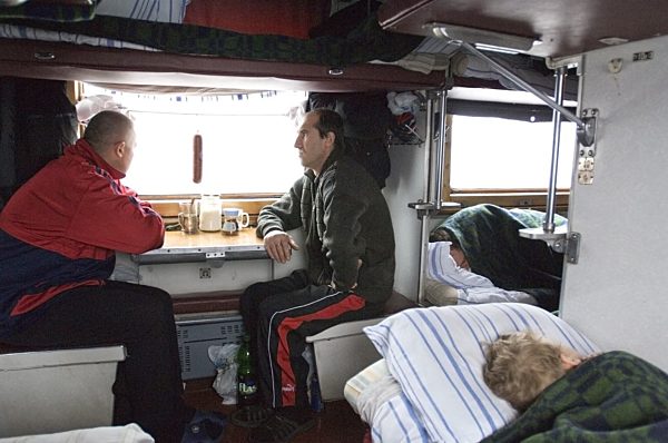 Reisende in detr dritten Wagenklasse (Obschtschij Wagon/ Obshchiy Vagon...