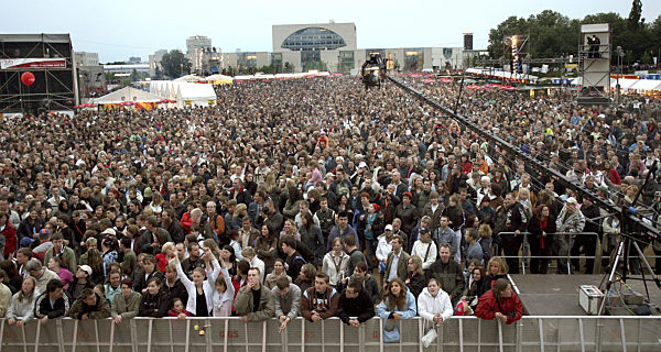 Eröffnung Berliner Hauptbahnhof - Publikum