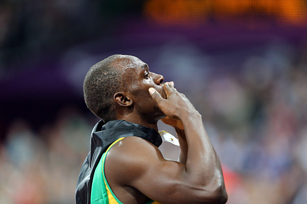 Usain Bolt gewinnt den Sprint über 100 m