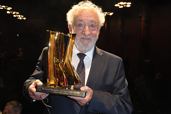 Goldener Vorhang 2015/2016