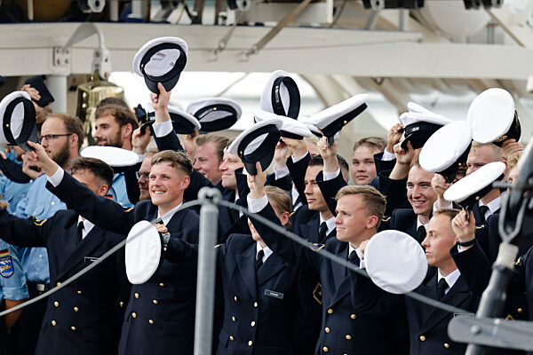 Segelschulschiff «Gorch Fock» startet Ausbildungsreise