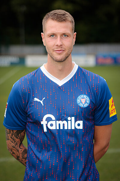 Holmbert Aron Fridjonsson (Holstein Kiel)
