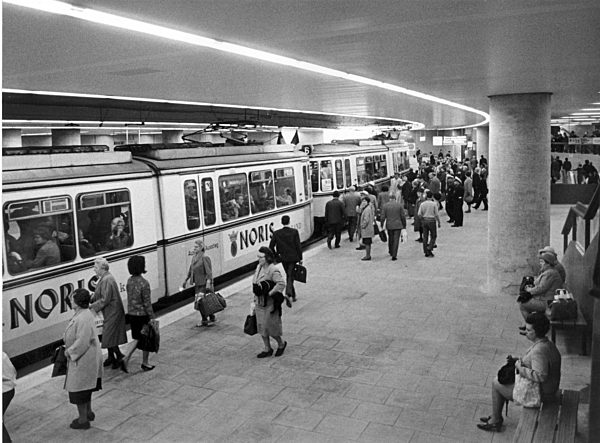 Erste U-Bahn Deutschlands in Stuttgart