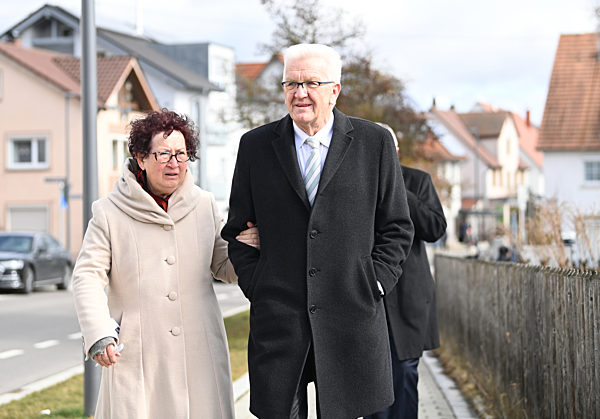 Landtagswahl in Baden-Württemberg - Stimmabgabe Kretschmann
