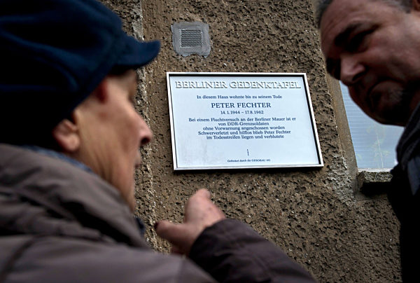 Gedenktafel für Peter Fechter
