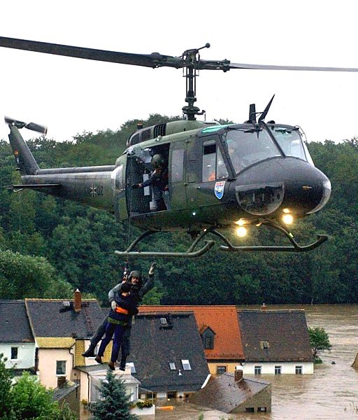 Hochwasser in Grimma - Rettung per Hubschrauber