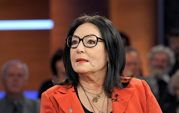 Die griechische Sängerin Nana Mouskouri, aufgenommen am 16.01...