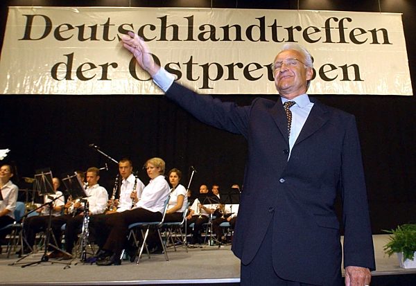 Edmund Stoiber auf Deutschlandtreffen der Ostpreußen