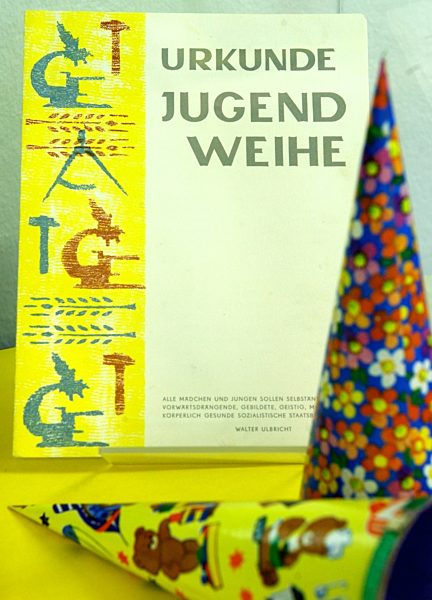 Ausstellung - Kindheit ist ein Kinderspiel