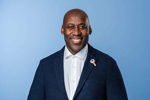 EXCLUSIVE Musikmanager und Politiker Joe Chialo